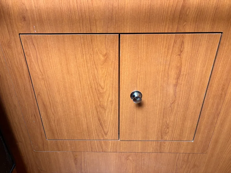 Slide: The Image of Hunter 336 2009 - 80