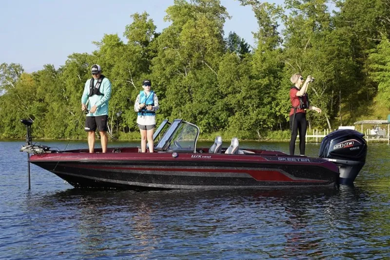 Slide: The Image of Manufacturer Provided Image: 2026 Skeeter WX1910 boat with Minn Kota trolling motor and fish finder display. - 4