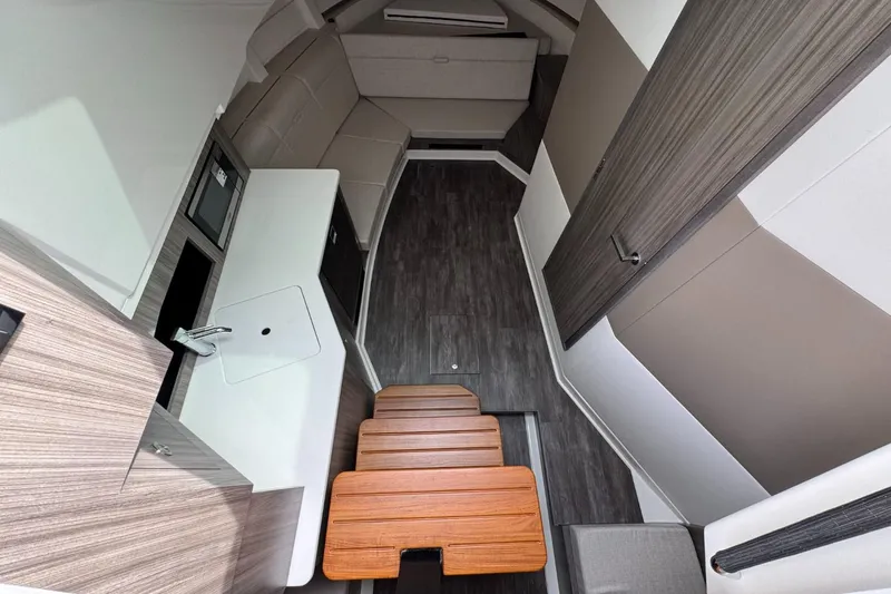 Slide: The Image of Sea Ray Sundancer 370 Outboard 2026 - 40