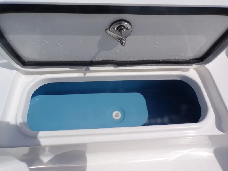 Slide: The Image of Tidewater 2110 Bay Max 2026 - 14