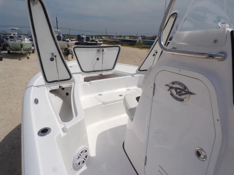 Slide: The Image of Tidewater 2110 Bay Max 2026 - 15