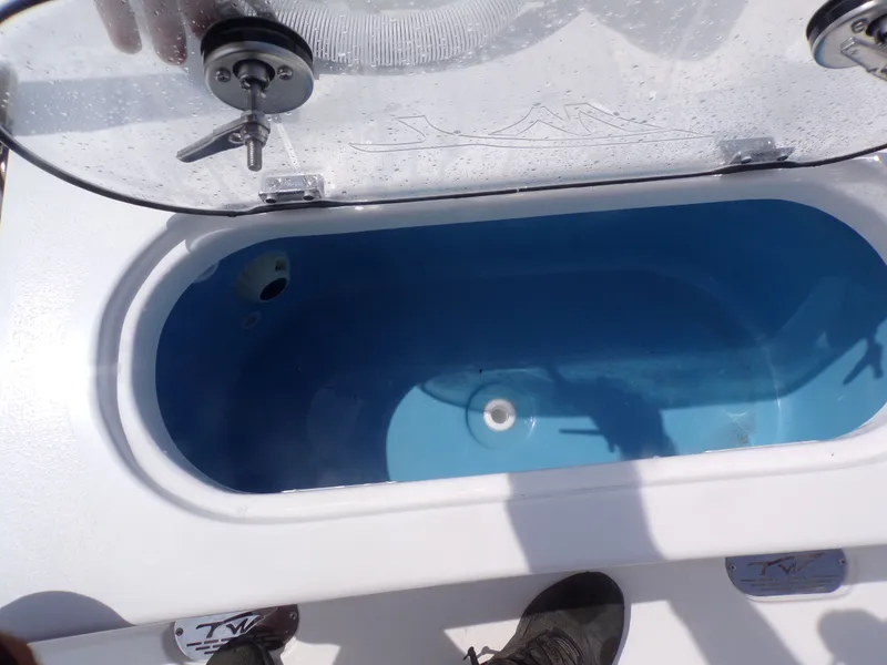 Slide: The Image of Tidewater 2110 Bay Max 2026 - 19