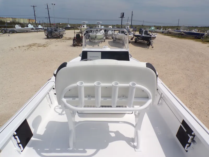 Slide: The Image of Tidewater 2110 Bay Max 2026 - 20