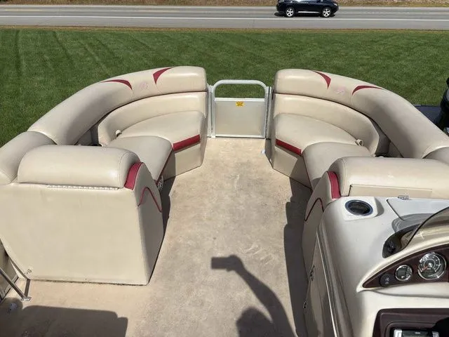 Slide: The Image of Berkshire 210CL 2015 - 7