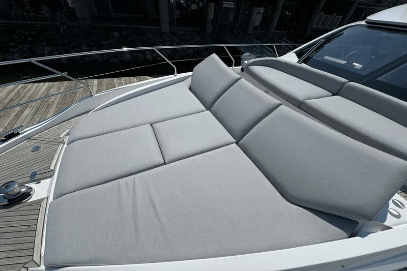 Slide: The Image of Azimut 53 2025 - 4