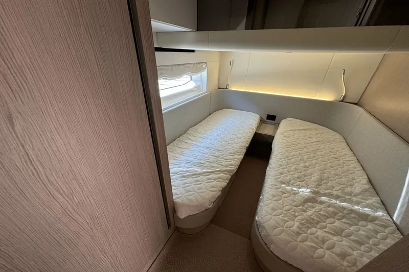 Slide: The Image of Azimut 53 2025 - 9