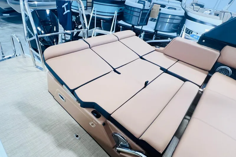 Slide: The Image of Luxurious seating on 2025 Harris 250 Grand Mariner V10 400 boat, showcasing comfort and style. - 32