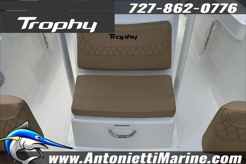 Slide: The Image of 2026 Trophy T22CC Center Console boat seating with logo and contact details. - 28