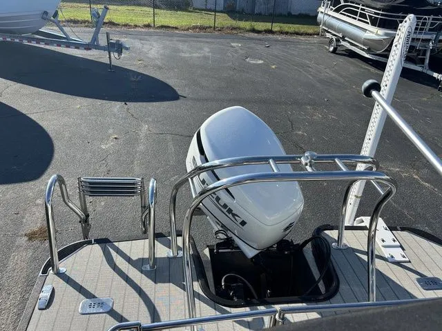 Slide: The Image of Sylvan S-3 DL DH 2023 - 10