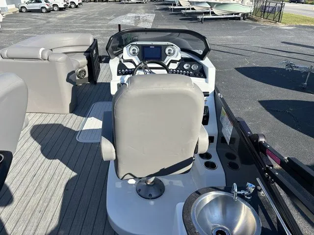 Slide: The Image of Sylvan S-3 DL DH 2023 - 12