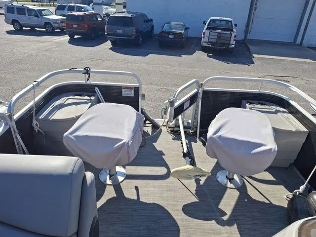 Slide: The Image of Bennington 188 SFV 2020 - 3