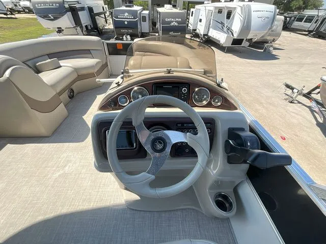 Slide: The Image of Trifecta 21C 2017 - 10