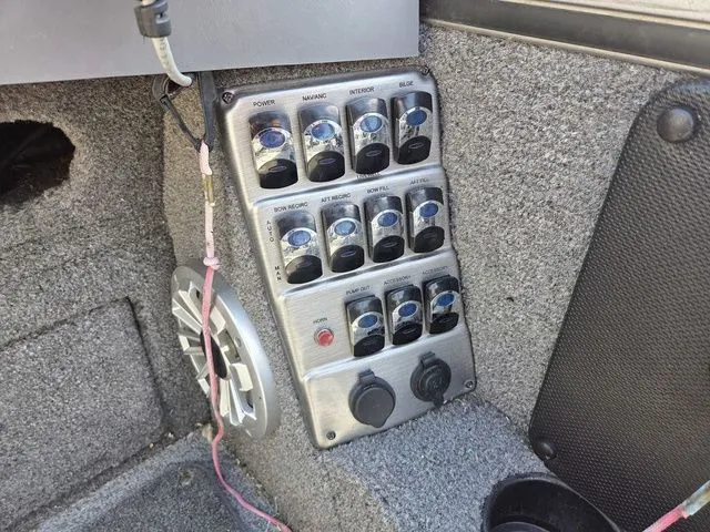 Slide: The Image of Lund Pro-V 2075 Sport 2017 - 20