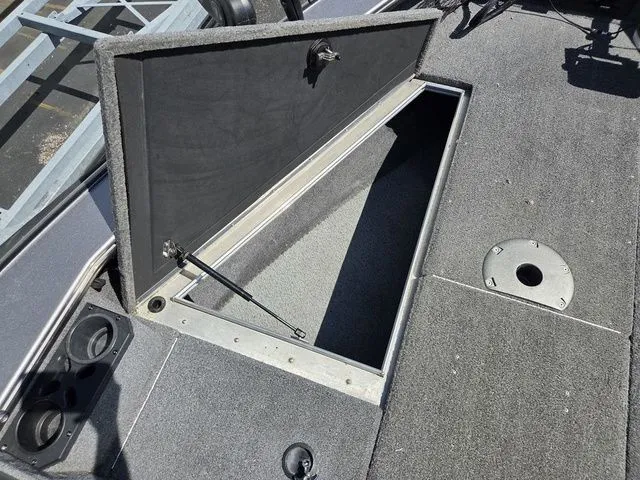 Slide: The Image of Lund Pro-V 2075 Sport 2017 - 28