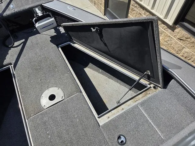 Slide: The Image of Lund Pro-V 2075 Sport 2017 - 37