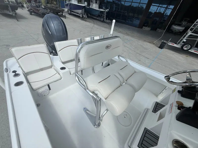 Slide: The Image of Sea Hunt BX22 BR 2022 - 7