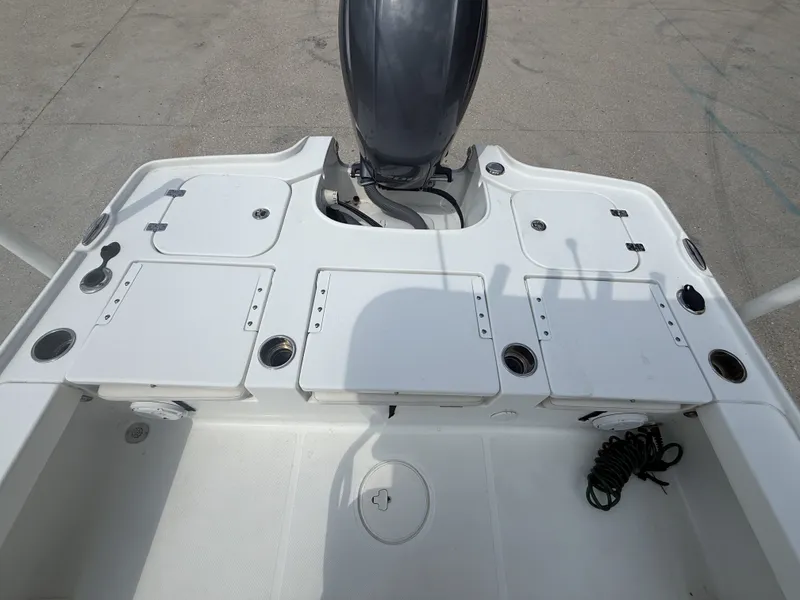 Slide: The Image of Sea Hunt BX22 BR 2022 - 9