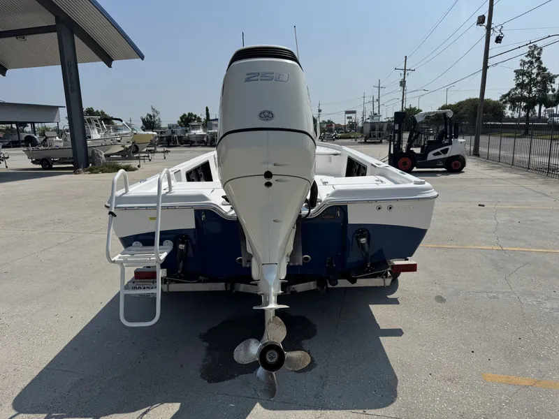 Slide: The Image of Blue Wave 2300 PureBay 2018 - 11