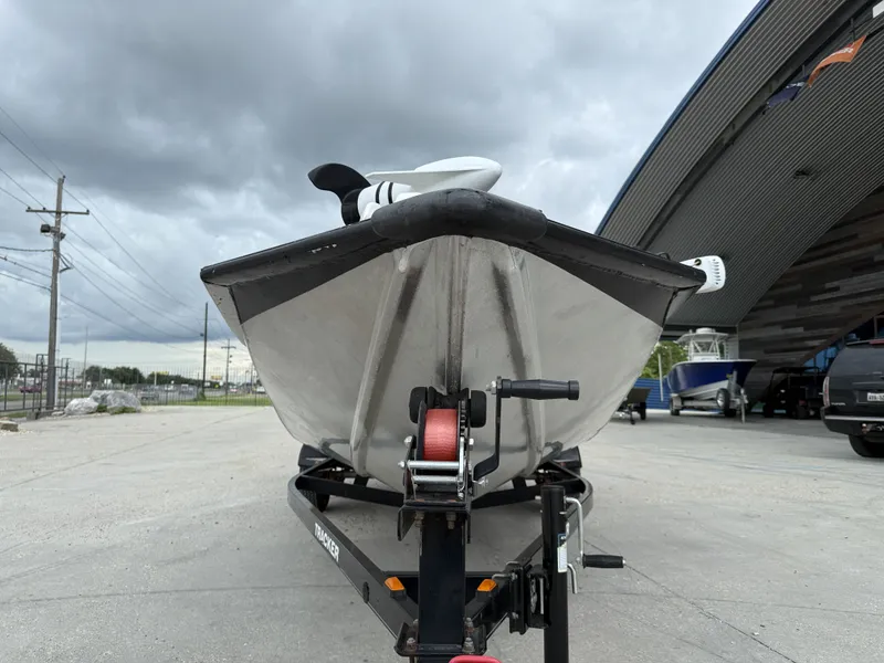 Slide: The Image of Tracker Pro Team 190 TX 2011 - 8