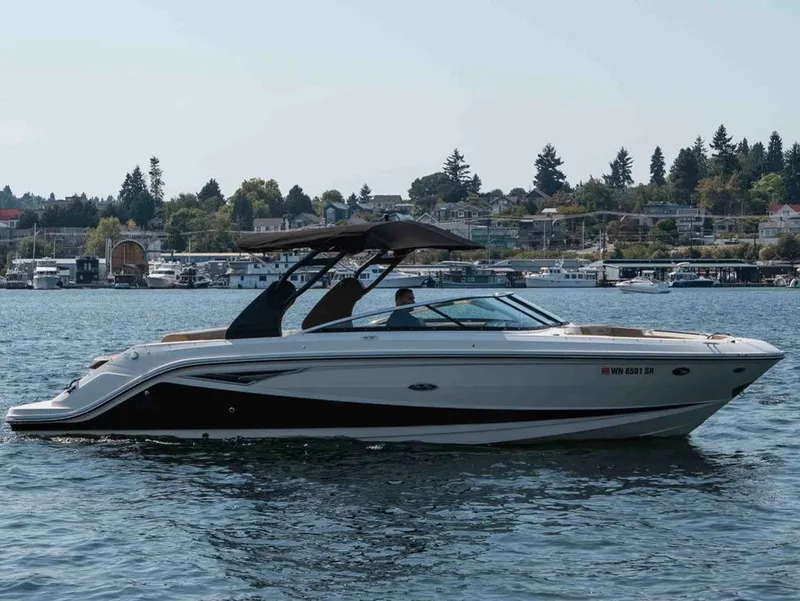 Slide: The Image of Sea Ray SLX 280 2019 - 5