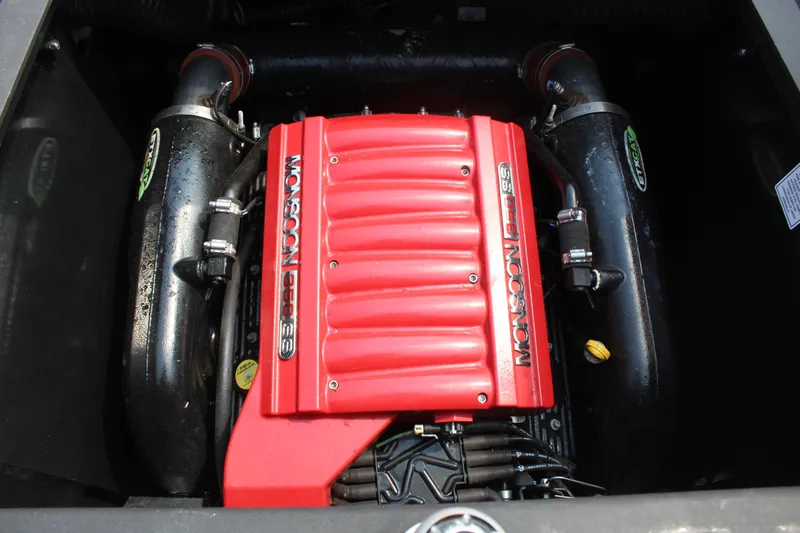 Slide: The Image of Malibu Wakesetter 23 LSV 2015 - 19