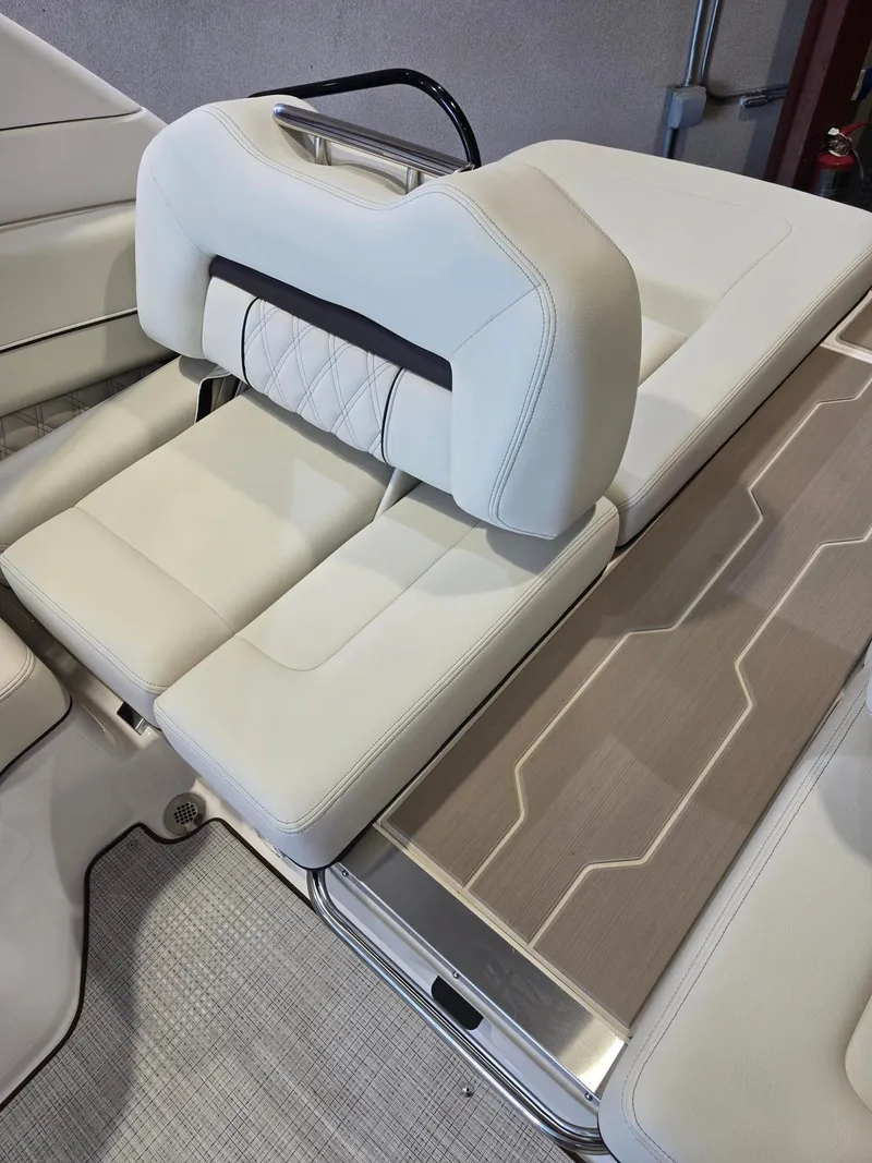 Slide: The Image of Regal LS6 2026 - 18