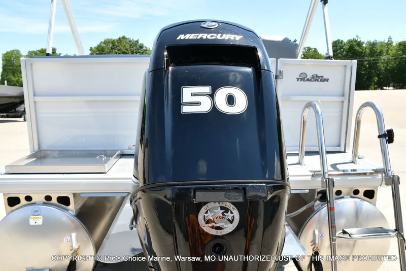 Slide: The Image of Sun Tracker Party Barge 16 2026 - 11