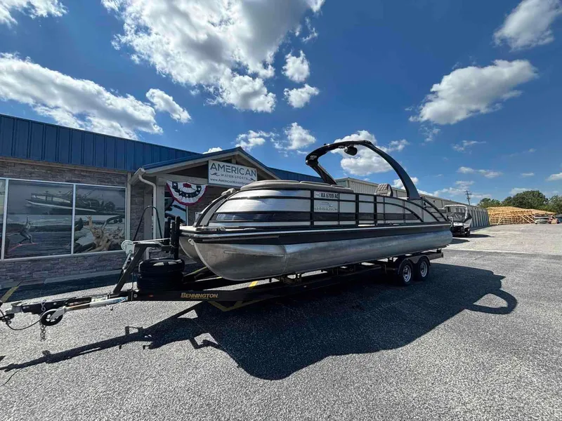 The Image of Bennington 25 QSBA I/O 2019 - 1