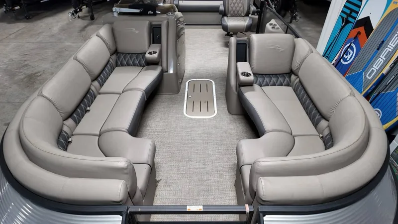 Slide: The Image of Bennington 25 QSBA I/O 2019 - 21