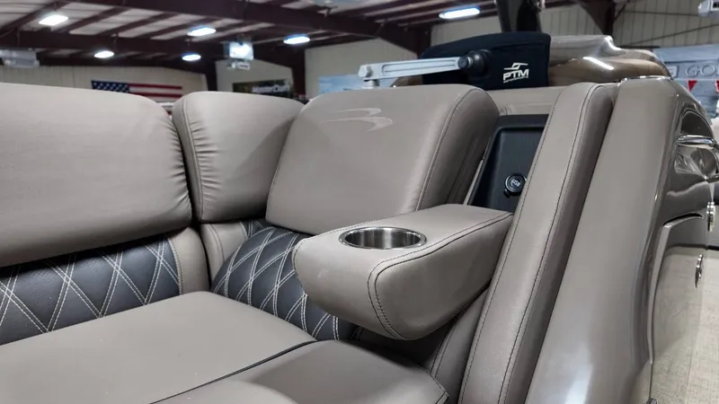 Slide: The Image of Bennington 25 QSBA I/O 2019 - 22