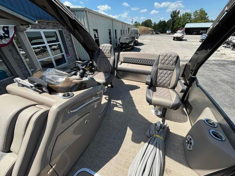 Slide: The Image of Bennington 25 QSBA I/O 2019 - 9