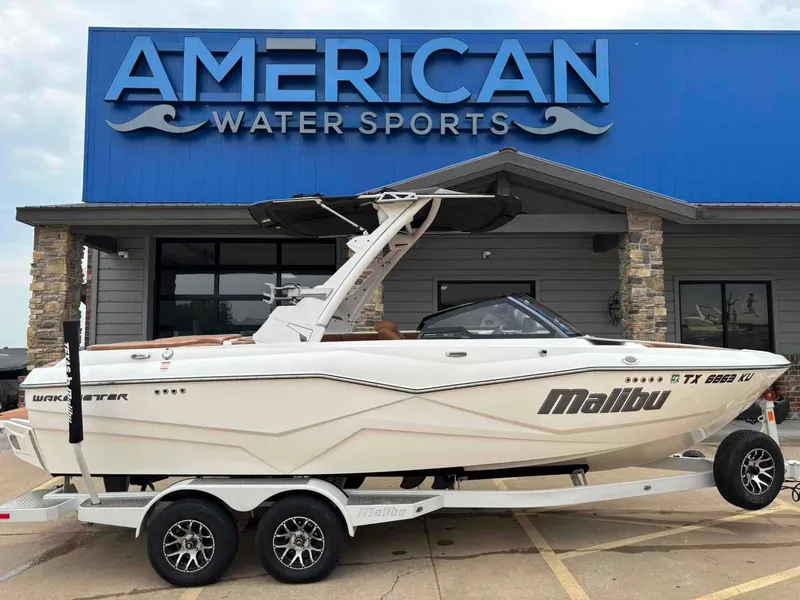 The Image of Malibu Wakesetter 22 LSV 2023 - 1