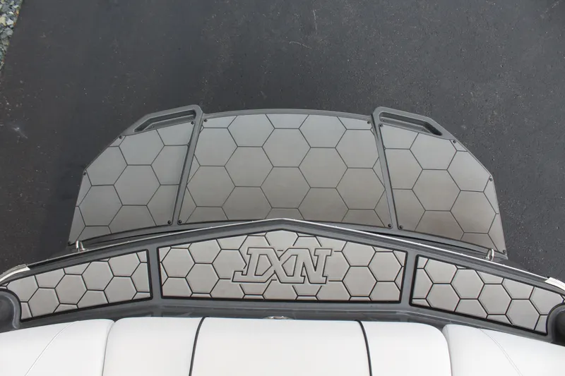 Slide: The Image of MasterCraft NXT22 2019 - 21