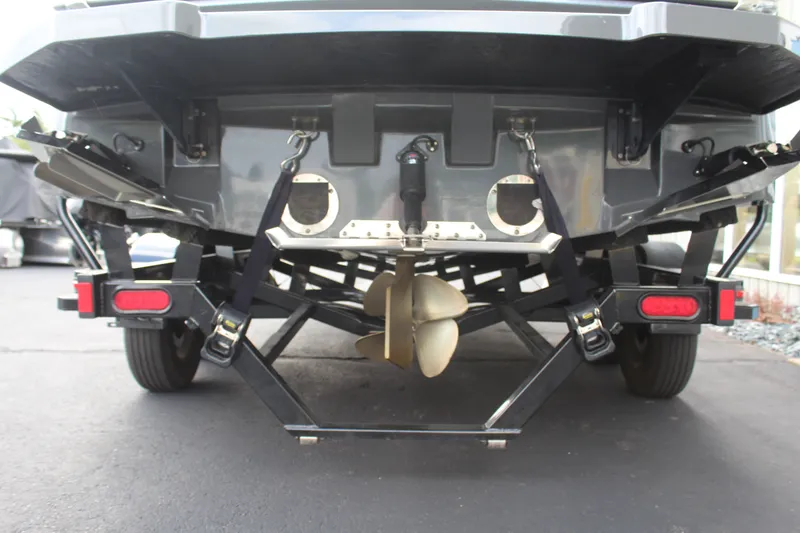 Slide: The Image of MasterCraft NXT22 2019 - 5