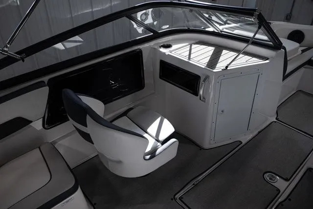 Slide: The Image of Yamaha SX195 2026 - 10