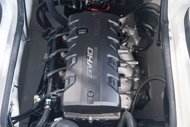 Slide: The Image of Yamaha SX195 2026 - 16