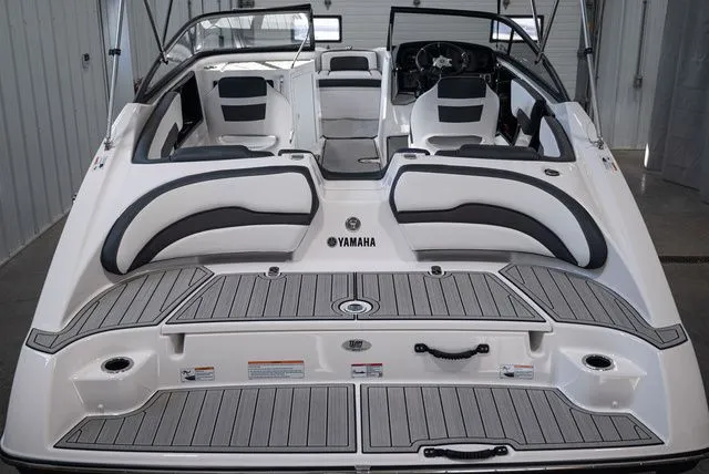 Slide: The Image of Yamaha SX195 2026 - 5