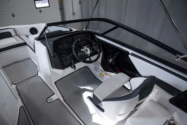 Slide: The Image of Yamaha SX195 2026 - 8