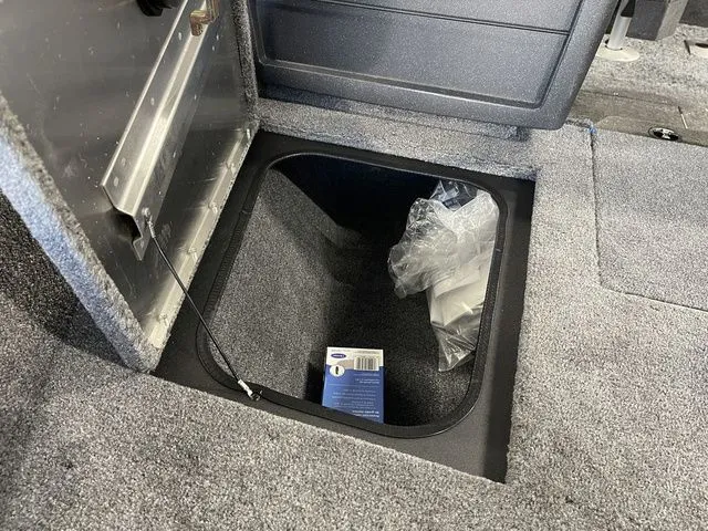 Slide: The Image of Tracker Pro Guide V-175 WT 2026 - 14