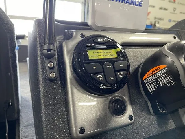 Slide: The Image of Tracker Pro Guide V-175 WT 2026 - 20