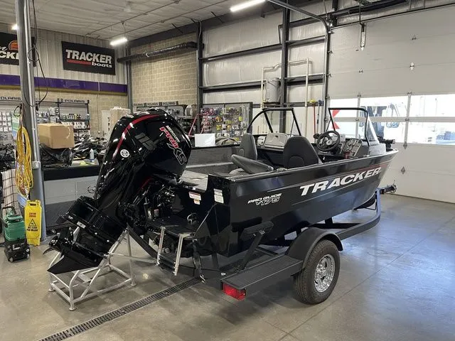 Slide: The Image of Tracker Pro Guide V-175 WT 2026 - 3