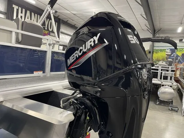 Slide: The Image of Sun Tracker Bass Buggy 16 XL Select 2026 - 7