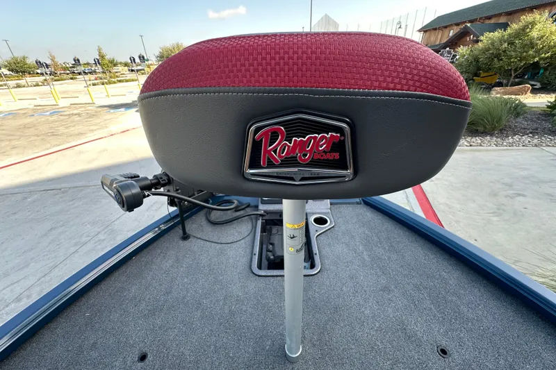Slide: The Image of 2025 Ranger ALPHA 208 boat seat with logo, featuring red and black design. - 25