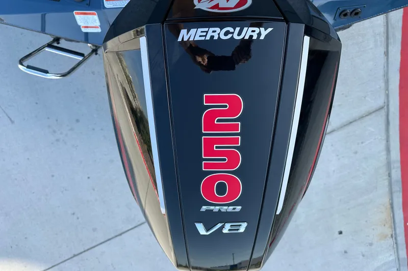 Slide: The Image of Mercury 250 Pro V8 engine on 2025 Ranger ALPHA 208 boat. - 31