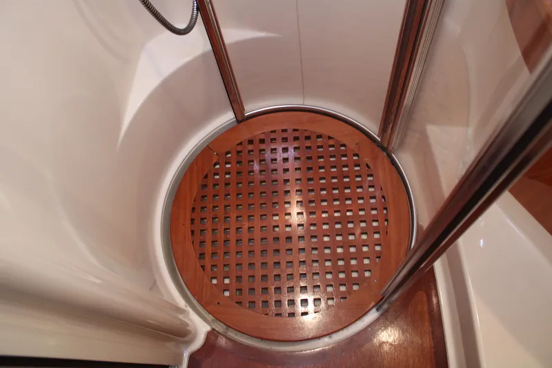 Slide: The Image of Shower area with wooden grate in 2006 Azimut 50 yacht. - 48