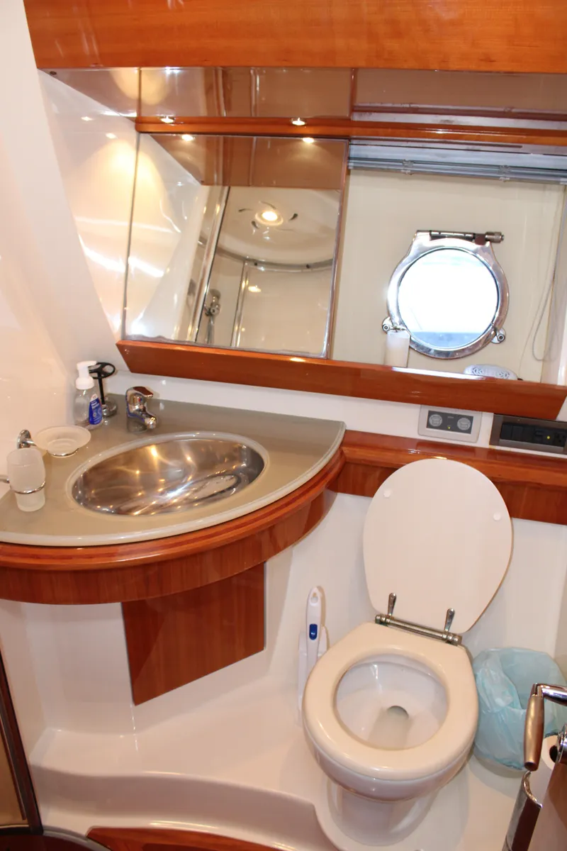 Slide: The Image of Azimut 50 2006 - 53