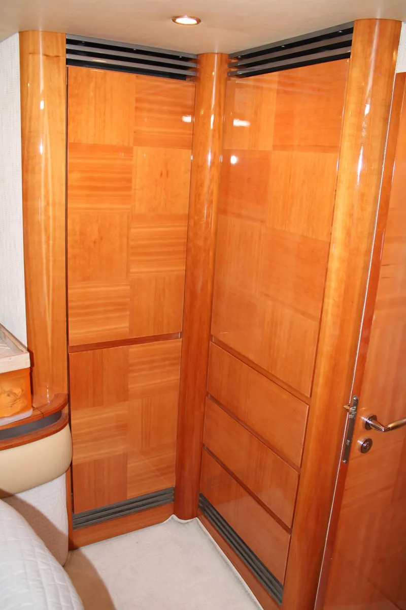 Slide: The Image of Azimut 50 2006 - 55