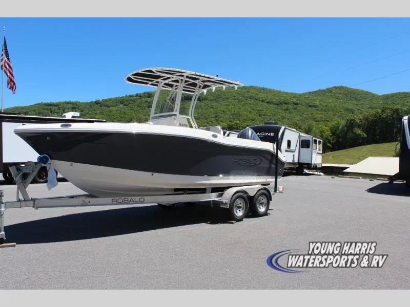 The Image of Robalo 200 2026 - 0