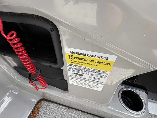 Slide: The Image of Harris Cruiser 250 2024 - 12