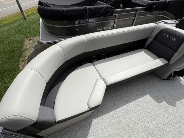 Slide: The Image of Harris Cruiser 250 2024 - 5